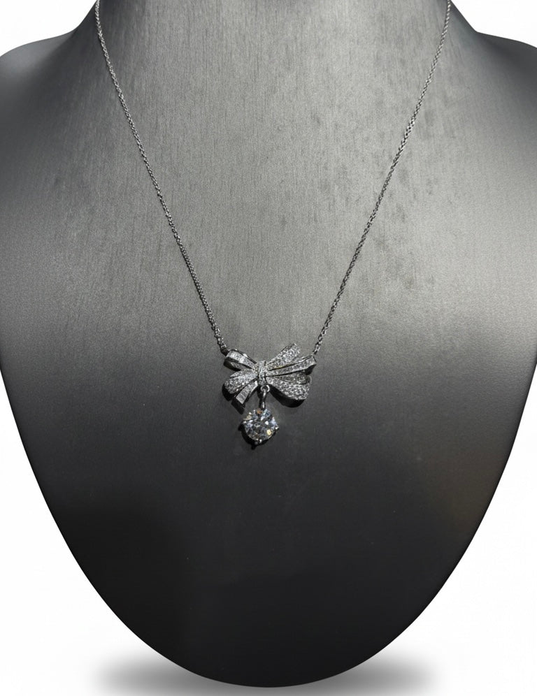 Royal bow necklace, Silver