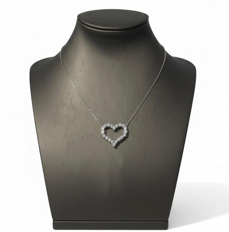 Heart necklace, silver