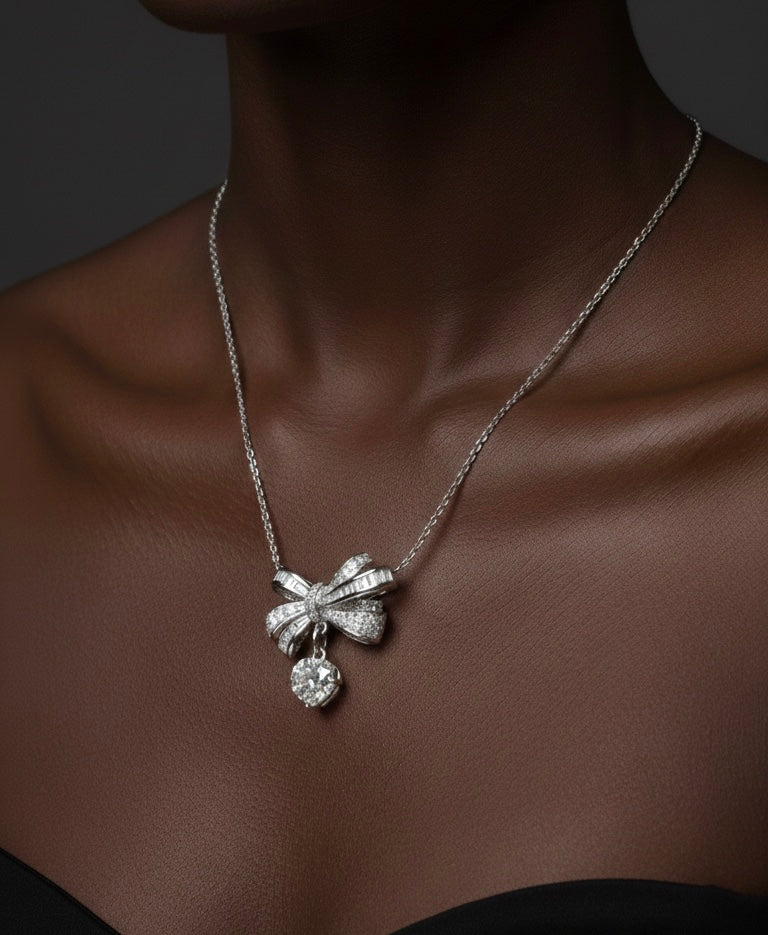 Royal bow necklace, Silver